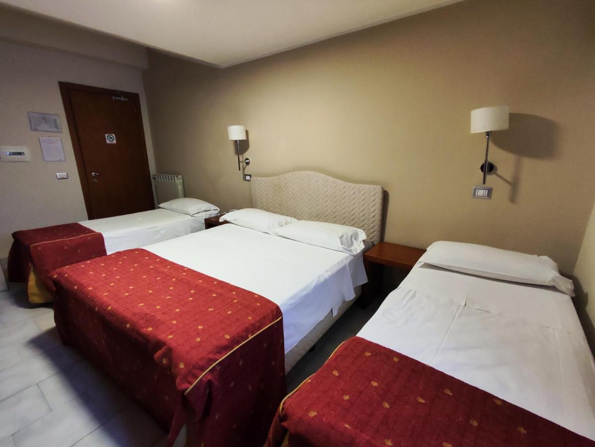 Pisani Hotel San Nicola La Strada Εξωτερικό φωτογραφία