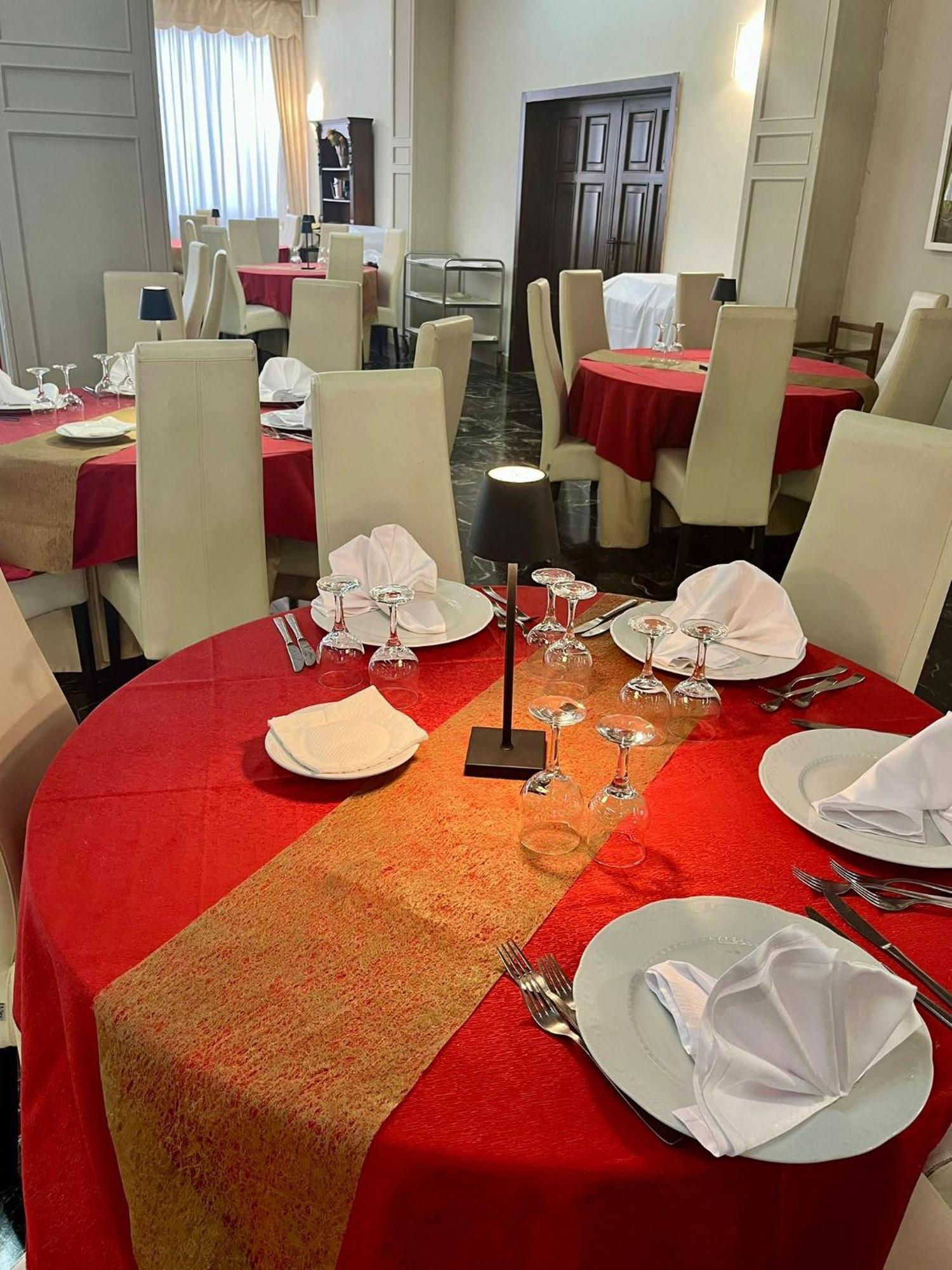 Pisani Hotel San Nicola La Strada Εξωτερικό φωτογραφία