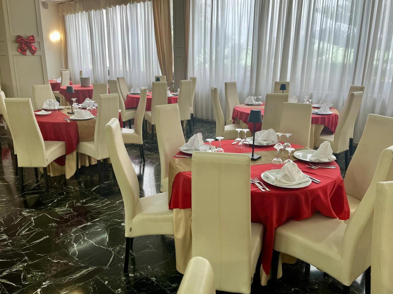 Pisani Hotel San Nicola La Strada Εξωτερικό φωτογραφία